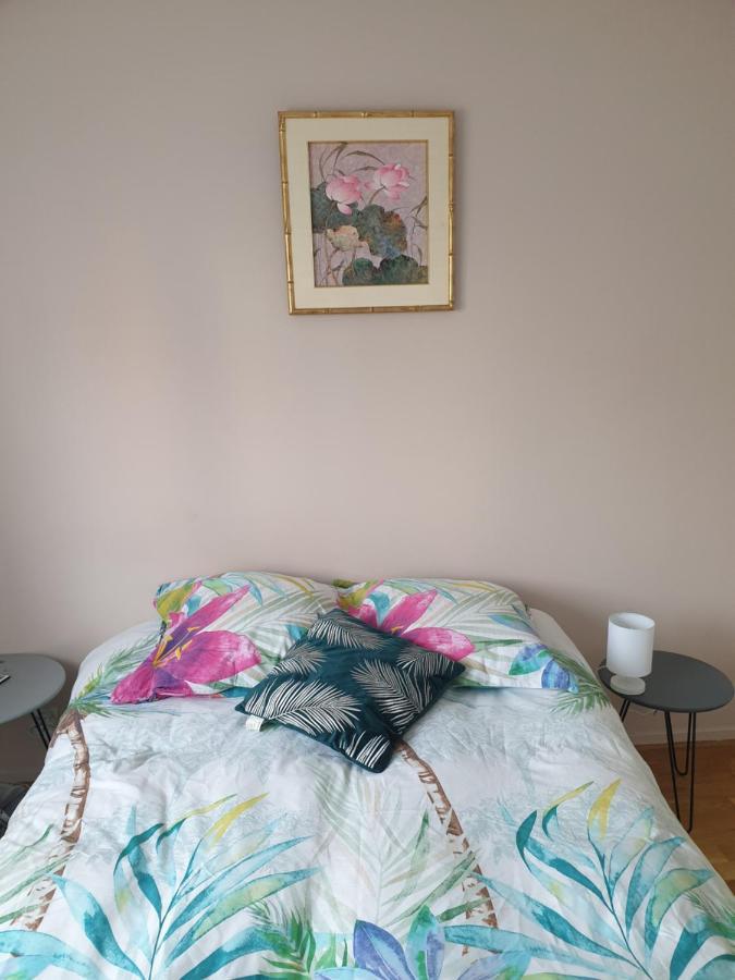 Spacieux Et Calme, Style Parisien, Toutes Commodites, Ideal Pour Un Sejour Authentique 생드니 외부 사진