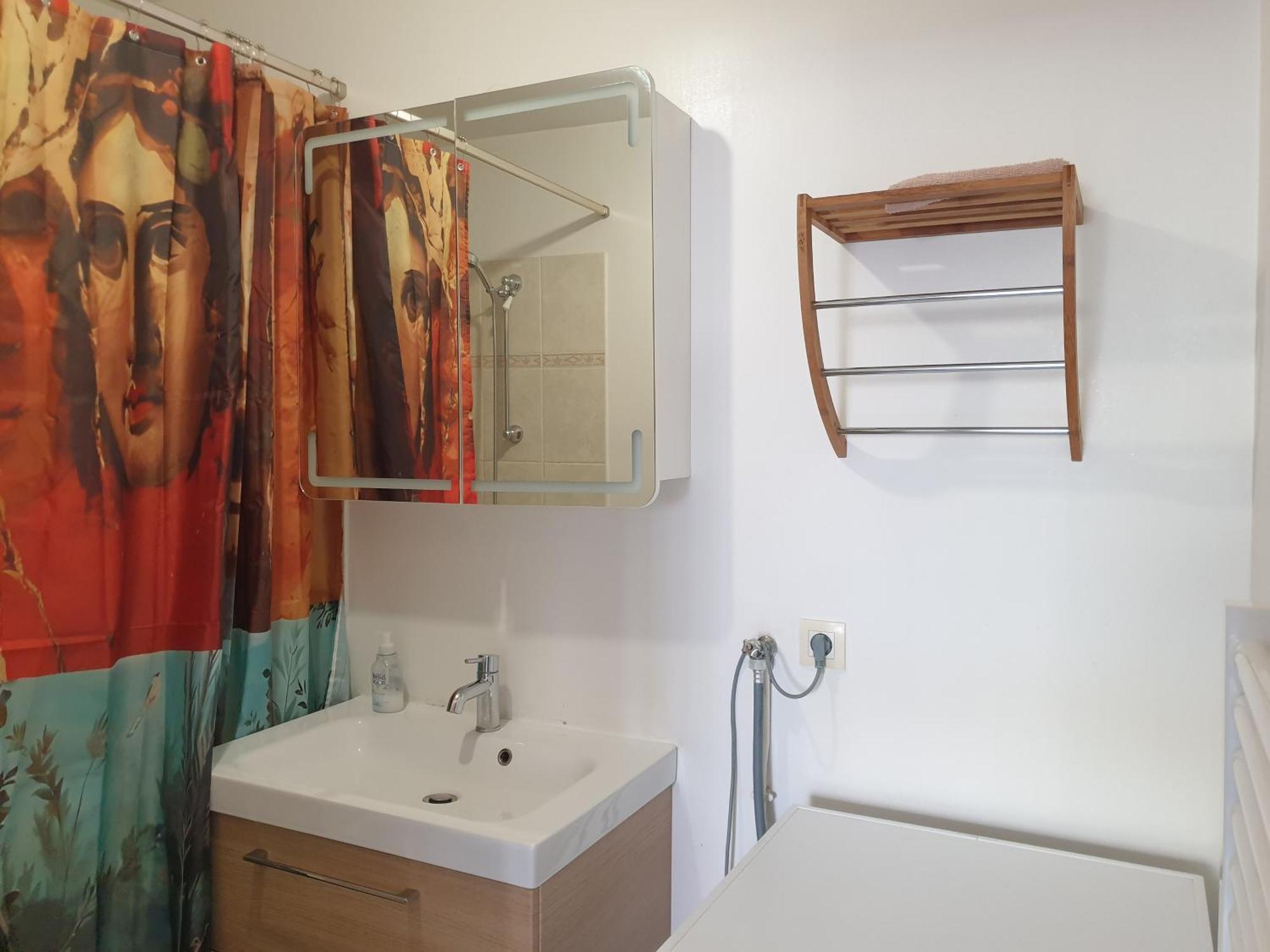 Spacieux Et Calme, Style Parisien, Toutes Commodites, Ideal Pour Un Sejour Authentique 생드니 외부 사진
